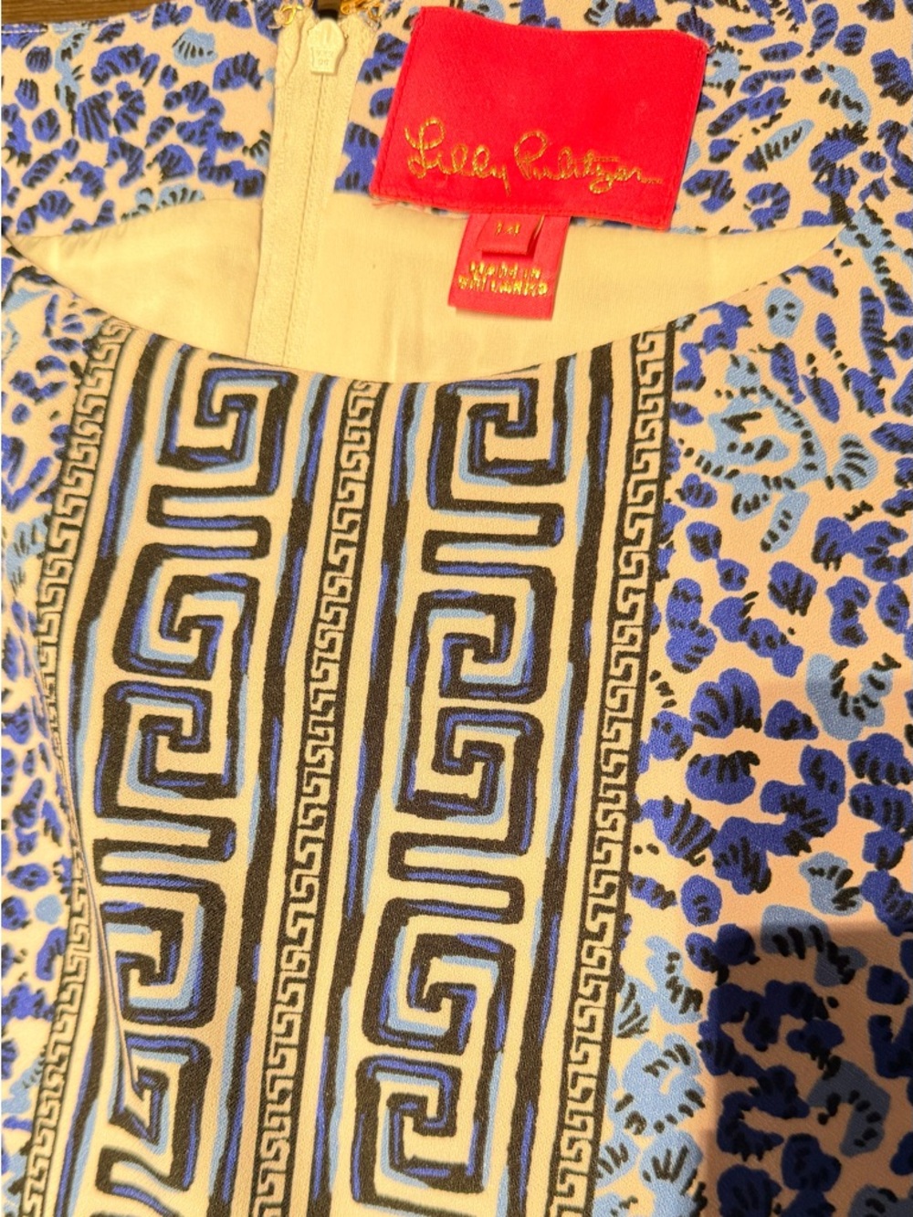 Lilly Pulitzer Blue and White Printed  Dress with Geometric Trim - Picture 4 of 4